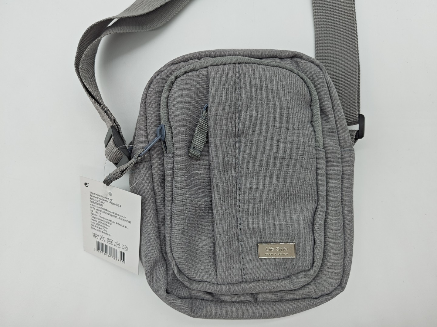 Materiais e aplicações de RPET no campo de sacolas e carteiras